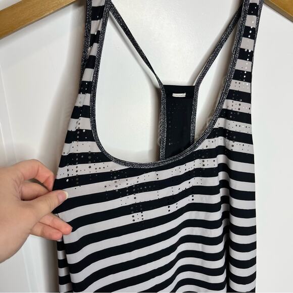 Lululemon Water Bound Singlet Apex Stripe Black & White Tank Top Size 6 - Picture 4 of 8